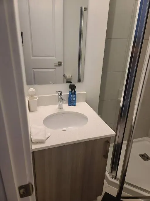 Brand Newmodern Luxury 2 Bedroom 3Bath Townhouse Mississauga 0*,  Canadá